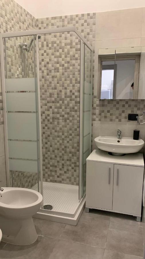 Miris Apartment Fast Comfortable Naples Airport Capodichino 25 Minutes Walk Self Check-In Екстериор снимка