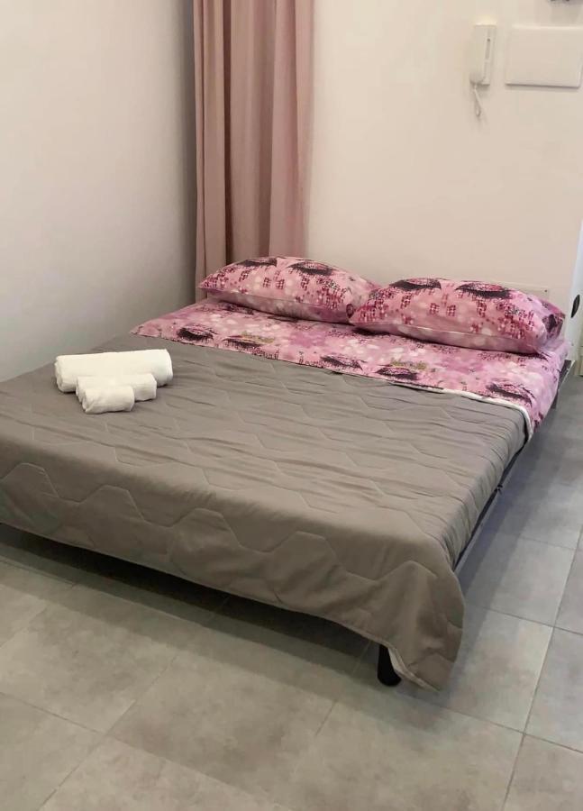 Miris Apartment Fast Comfortable Naples Airport Capodichino 25 Minutes Walk Self Check-In Екстериор снимка